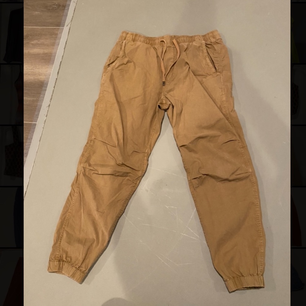 American eagle tan cargo/sweat pants size medium
